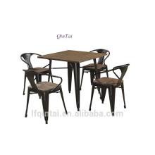 Restaurant Tische und Stühle